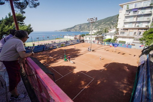 Ospedaletti: affidata alla società Tennis Sanremo la nuova gestione dei campi da tennis Ospedaletti: affidata alla società Tennis Sanremo la nuova gestione dei campi da tennis