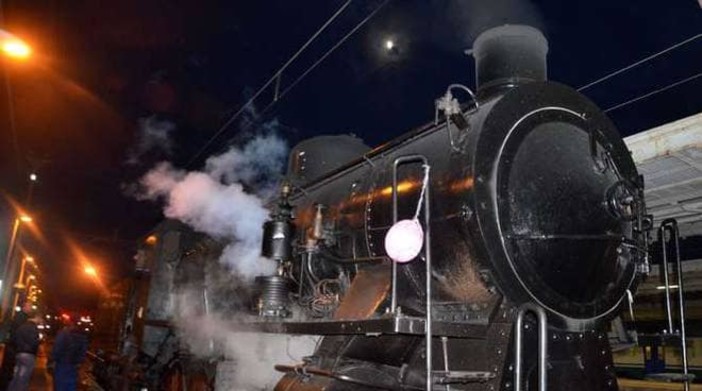 Domenica prossima tra Ventimiglia e Cuneo il treno storico in occasione del quarantennale della linea del Tenda Domenica prossima tra Ventimiglia e Cuneo il treno storico in occasione del quarantennale della linea del Tenda