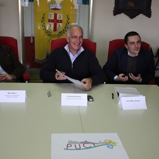 Un momento della conferenza del 2009 quando venne chiesto ai cittadini di partecipare alla realizzazione del PUC