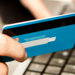 In vista del Natale. Occhi aperti sugli acquisti on line: i consigli della polizia postale per non cadere nella trappola dei truffatori