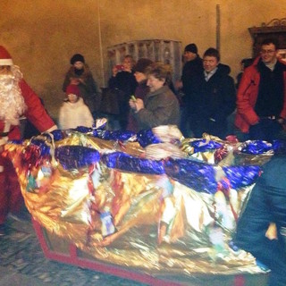 Triora: tutto pronto per la veglia di Natale, con l'accension dell'Osu e l'arrivo di Babbo Natale