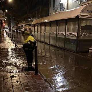 A Taggia picco si è verificato intorno alle 4, quando un’intensa precipitazione ha colpito il paese senza causare danni significativi. Una foto degli interventi A Taggia picco si è verificato intorno alle 4, quando un’intensa precipitazione ha colpito il paese senza causare danni significativi. Una foto degli interventi