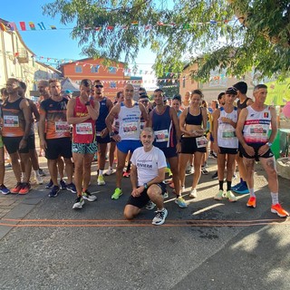 Corsa dei cinque paesi, a Tovo Faraldi vince il cuore (foto) Corsa dei cinque paesi, a Tovo Faraldi vince il cuore (foto)