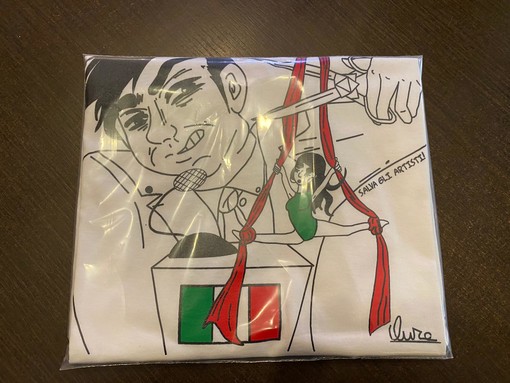 "Salva gli artisti", con la vendita di t-shirt scatta la solidarietà degli imperiesi 'Fortunello e Marbella' al mondo dello spettacolo