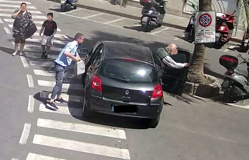 Sanremo: truffa un anziano sottraendogli un orologio di valore, scoperto e denunciato dai Carabinieri Sanremo: truffa un anziano sottraendogli un orologio di valore, scoperto e denunciato dai Carabinieri