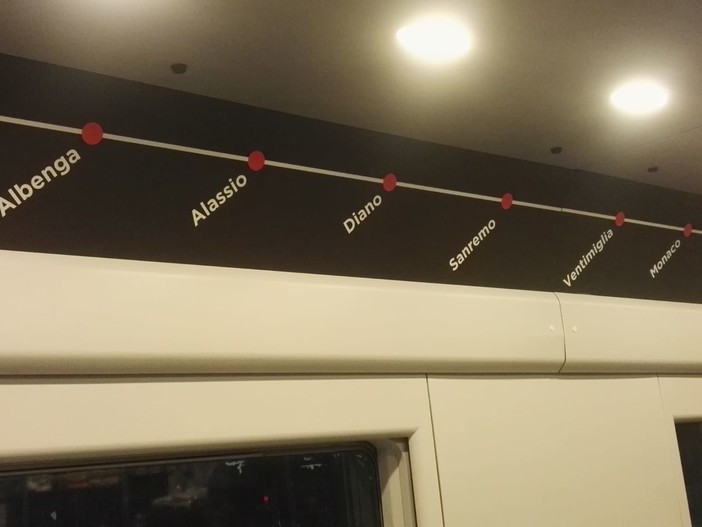 Il 'Thello' Milano-Marsiglia non indica la fermata a Imperia, la curiosità segnalata dai pendolari