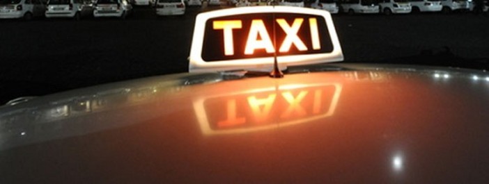 "A Imperia e Diano Marina è quasi impossibile trovare un taxi di notte", la disavventura capitata a un nostro lettore