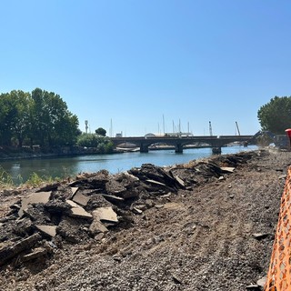 Taggia, al via la bonifica da ordigni bellici lungo il torrente Argentina: sospeso l'abbattimento degli ultimi alberi (Foto)