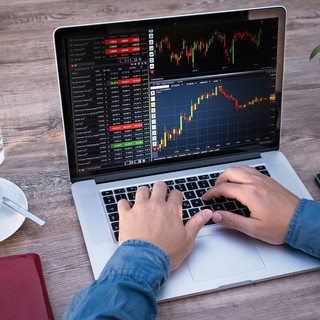 Investire in azioni: nel 2021 Amazon è ancora un'opportunità? Il parere di TradingCenter.it