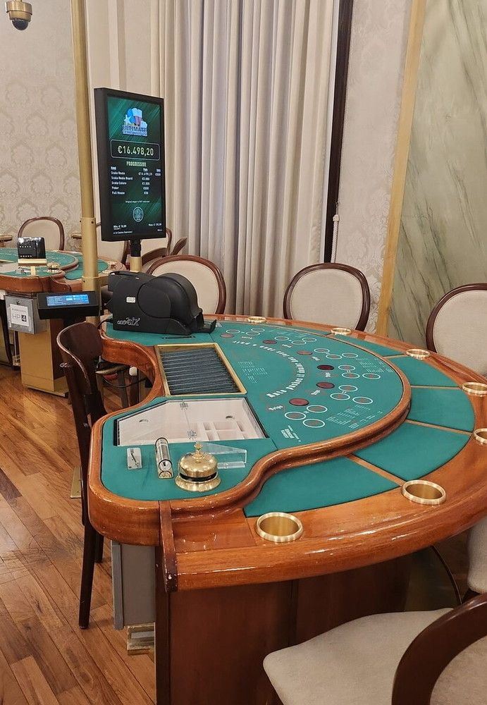 Ultimate Hold’em, colpo da 51 mila euro al Casinò di Sanremo: il 2026 parte con un nuovo super jackpot