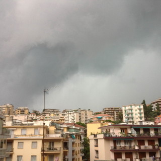 Maltempo quest'oggi sulla nostra provincia: primi temporali e non è esclusa una 'allerta' per le prossime ore