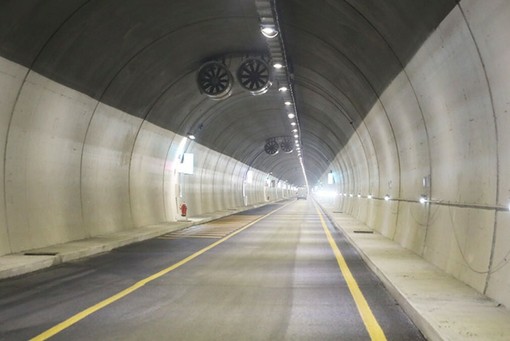 Apertura anticipata per il tunnel sul Colle Tenda: sarà percorribile già venerdì, dalle 18 alle 21