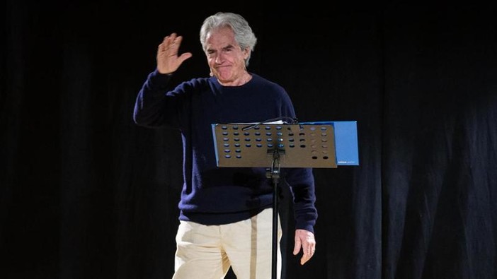 Tullio Solenghi con Massimo Minella al Teatro Romano di Ventimiglia in ‘Cristoforo. Il grande viaggio. Il nuovo mondo’ Tullio Solenghi con Massimo Minella al Teatro Romano di Ventimiglia in ‘Cristoforo. Il grande viaggio. Il nuovo mondo’