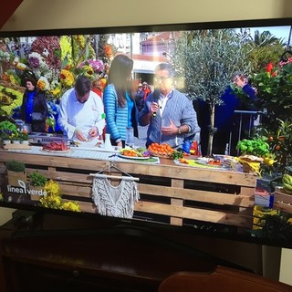 Sanremo: le critiche di un lettore al tavolo allestito da Linea Verde "così spoglio, senza nemmeno una tovaglia..."