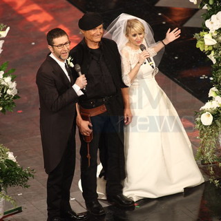 Festival #sanremo2014: Don Matteo celebra il matrimonio artistico tra Fazio e Littizzetto Festival #sanremo2014: Don Matteo celebra il matrimonio artistico tra Fazio e Littizzetto