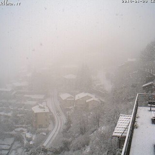 Arriva la neve in provincia di Imperia: tetti bianchi in alta valle Argentina e sul Tenda