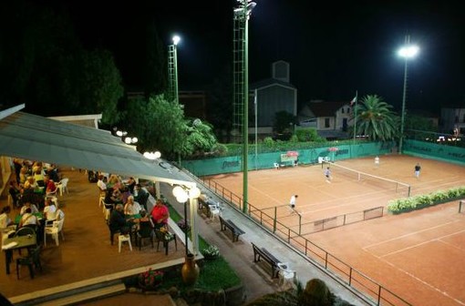 Sanremo: festa per restyling del bar ristorante 'Il Galeone' al Tennis Sanremo di corso Matuzia Sanremo: festa per restyling del bar ristorante 'Il Galeone' al Tennis Sanremo di corso Matuzia
