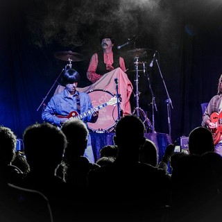San Bartolomeo al Mare, stasera al M&amp;T The Beatbox molto più che un tributo ai Beatles (foto)