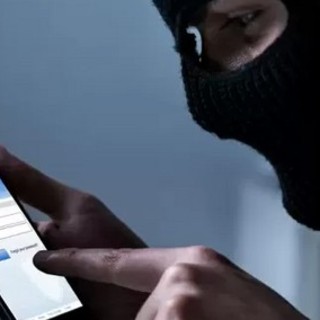 Allarme truffe TARI a Riva Ligure: il sindaco invita i cittadini alla massima prudenza Allarme truffe TARI a Riva Ligure: il sindaco invita i cittadini alla massima prudenza