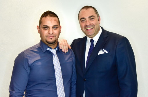 Vallecrosia: tra tecnologia e pubblicità il candidato Sindaco Fabio Perri lancia il progetto “Vallecrosia Città Digitale” Vallecrosia: tra tecnologia e pubblicità il candidato Sindaco Fabio Perri lancia il progetto “Vallecrosia Città Digitale”