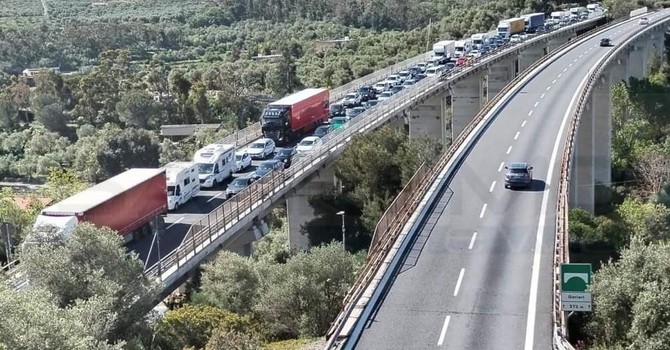 Estate 2026, sulla A10 atteso traffico da bollino rosso tra metà luglio e fine agosto Estate 2026, sulla A10 atteso traffico da bollino rosso tra metà luglio e fine agosto