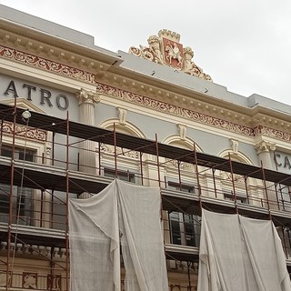 Imperia, finalmente si squarcia il velo sul teatro "Cavour" (foto) Imperia, finalmente si squarcia il velo sul teatro "Cavour" (foto)