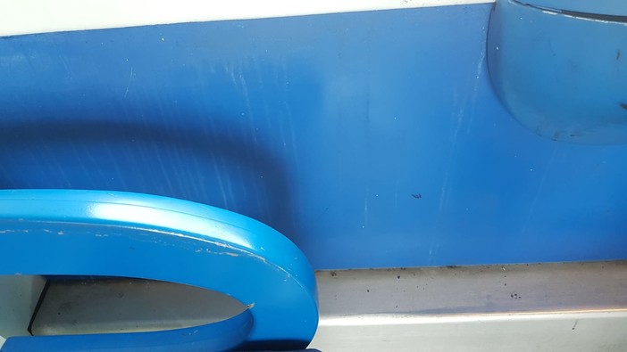 Regionale verso Ventimiglia sporco, un nostro lettore "Poi ci spiegano come prevenire il coronavirus" (foto)