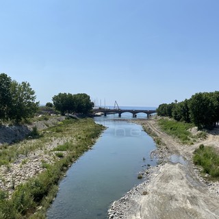 Messa in sicurezza del torrente Argentina tra Taggia e Riva Ligure: dopo la bomba, il fondale sarà scansionato con un drone