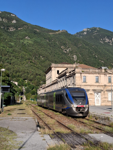 Ferrovia Cuneo-Ventimiglia, svolta storica: entra in vigore la nuova convenzione tra Italia e Francia Ferrovia Cuneo-Ventimiglia, svolta storica: entra in vigore la nuova convenzione tra Italia e Francia