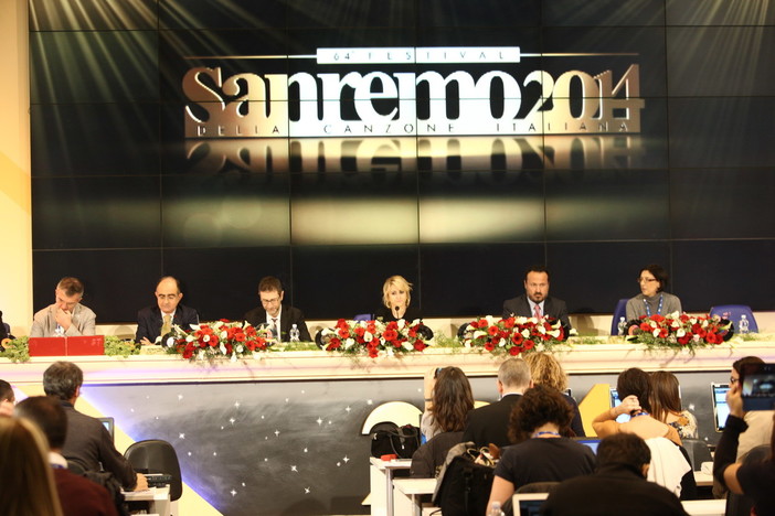 Festival di Sanremo 2014: ecco le conferenze stampa di domani al 'Roof' ed alla sala 'Lucio Dalla'