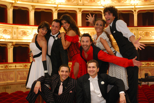 Sanremo: ad ottobre i protagonisti di 'Ballando sotto le stelle' approdano all'Ariston Sanremo: ad ottobre i protagonisti di 'Ballando sotto le stelle' approdano all'Ariston