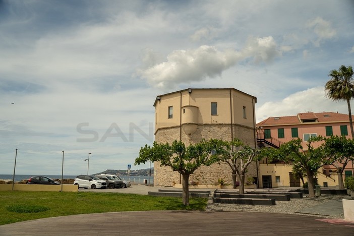 Santo Stefano al Mare: domani sera in piazza Scovazzi il concerto degli 'Archinsoliti'