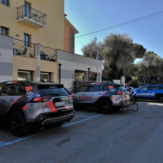 Ciclismo, quattro team a San Bartolomeo al Mare: l'Hotel Europa scelto come base logistica in vista del Trofeo Laigueglia Ciclismo, quattro team a San Bartolomeo al Mare: l'Hotel Europa scelto come base logistica in vista del Trofeo Laigueglia