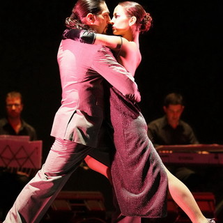 Ventimiglia: giovedì prossimo al Teatro Comunale il Tango di Roberto Herrera