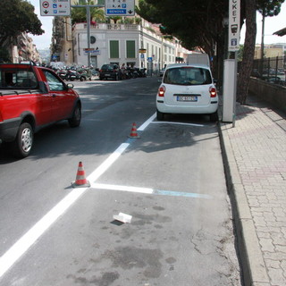 Sanremo: lettrice chiede di tornare ai parcheggi 'bianchi' sul lungomare Calvino