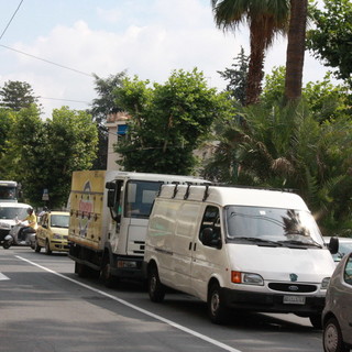 Sanremo: critiche al parcheggio sul lungomare da un lettore di Ventimiglia
