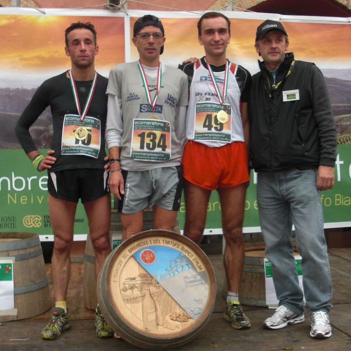 Lorenzo Trincheri conquista la prima edizione della Ecomaratona di Alba Lorenzo Trincheri conquista la prima edizione della Ecomaratona di Alba