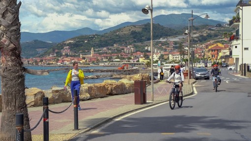 Santo Stefano al Mare: domani sera torna l'appuntamento di piazza Scovazzi con 'Lunedì bimbi' Santo Stefano al Mare: domani sera torna l'appuntamento di piazza Scovazzi con 'Lunedì bimbi'