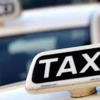 Ventimiglia: approvate dal Comune le tariffe dei Tax per la città, in Italia e nella vicina Francia Ventimiglia: approvate dal Comune le tariffe dei Tax per la città, in Italia e nella vicina Francia