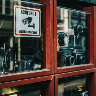 Prodotto rubato con le telecamere: il taccheggio senza arresto Prodotto rubato con le telecamere: il taccheggio senza arresto