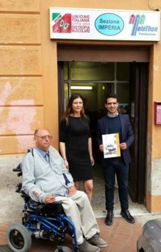 Imperia: lotta alla distrofia muscolare, un nuovo mezzo per l'UILDM che potenzia i mezzi per la mobilità
