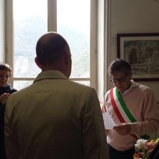 Montalto: con la prima unione civile di questo borgo si chiude l'era del sindaco Bianchi. Da domani ufficiale la fusione con Carpasio