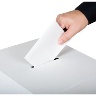 Sanremo: alla Sala Fiorentina di Palazzo Bellevue, servizio di proiezione in tempo reale dei risultati elettorali