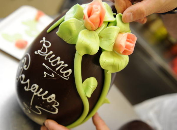 Sanremo: a Coldirodi 'Futura Sanremo' regala uova e colombe ai bambini dell’Istituto Padre Semeria Sanremo: a Coldirodi 'Futura Sanremo' regala uova e colombe ai bambini dell’Istituto Padre Semeria