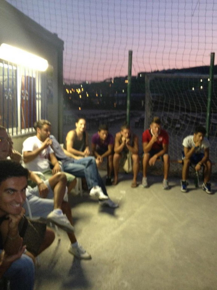 Ieri la riunione della U.s. Santo Stefano Calcio, da lunedì via agli allenamenti Ieri la riunione della U.s. Santo Stefano Calcio, da lunedì via agli allenamenti