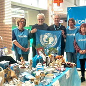 La Pigotta protagonista della Festa della Mamma: UNICEF Imperia in campo tra solidarietà e sostegno ai bambini nel mondo La Pigotta protagonista della Festa della Mamma: UNICEF Imperia in campo tra solidarietà e sostegno ai bambini nel mondo