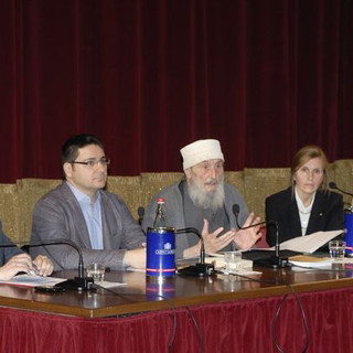 Pubblico numeroso ieri al Teatro del Casinò per i Martedì Letterari su 'L'ultimo Califfo a Sanremo'