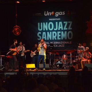 UnoJazz Sanremo 2018: il folklore portoricano di Henry Cole e Villa Locura ha invaso Pian di Nave, premio alla carriera a Daniel Humair (Foto e Video)