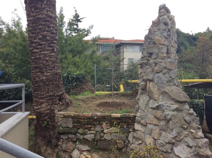 Bordighera: un ulivo in memoria di Claudio Timitilli, psichiatra che aveva inaugurato il reparto di spdc dell’ospedale