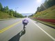 Con lo skateboard a 150 km orari, il record da brividi Con lo skateboard a 150 km orari, il record da brividi